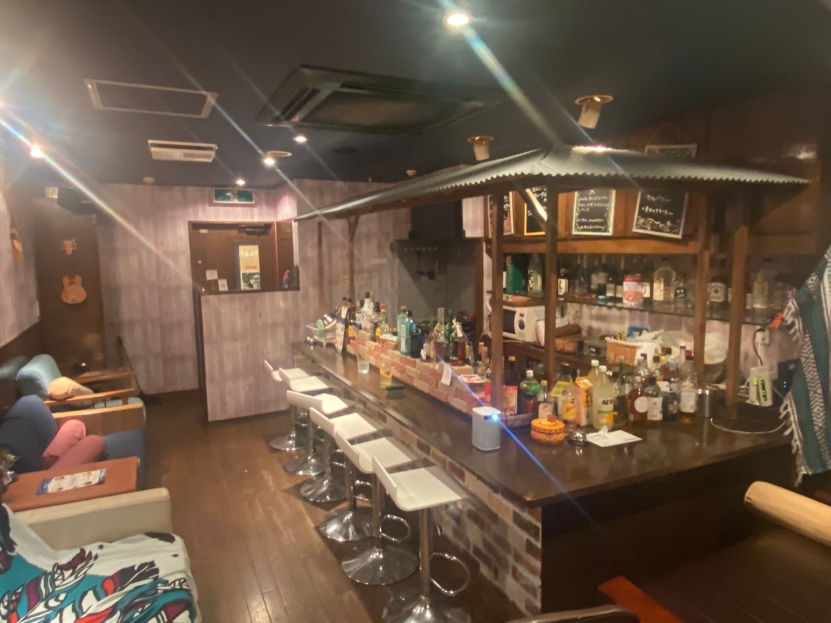 0円飲食店の店内(大阪梅田)